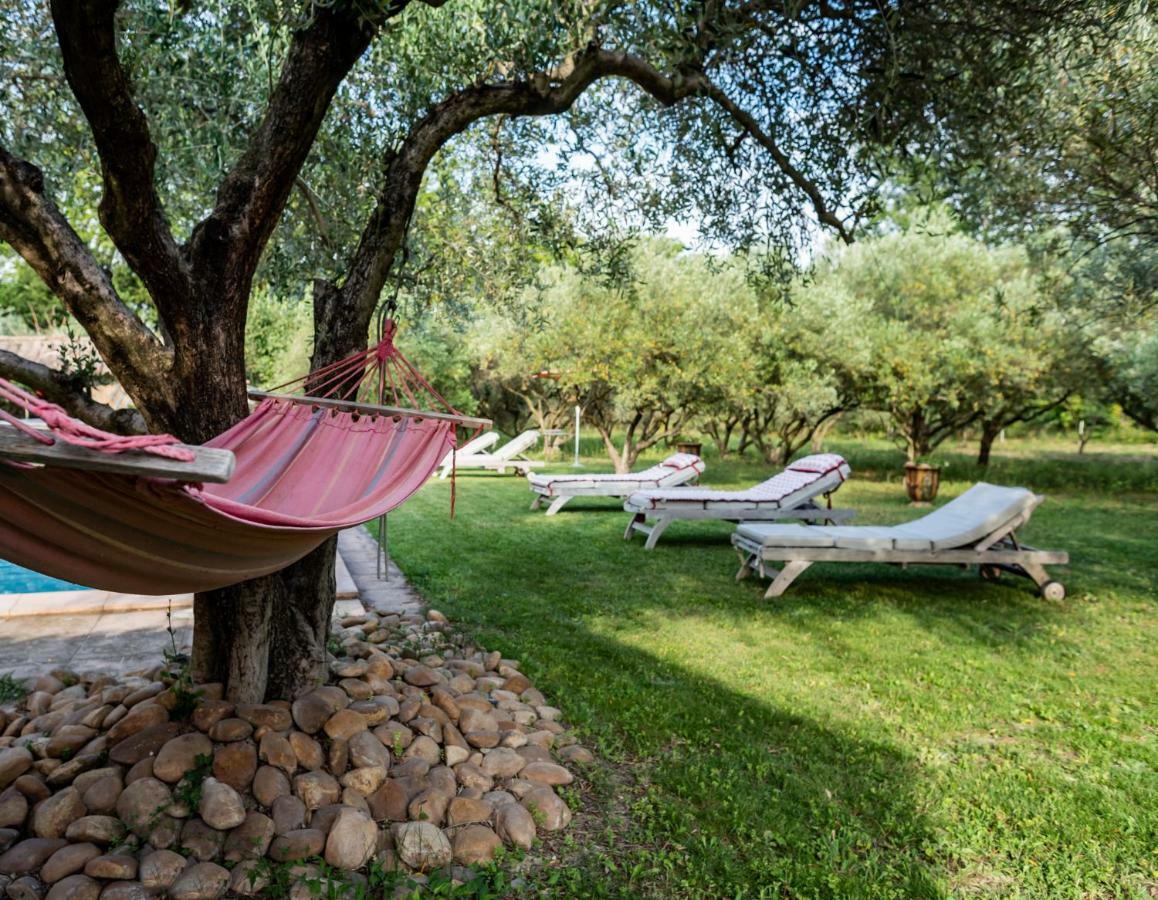 Mas De L'Arrivette Bed and Breakfast Saint-Geniès-de-Comolas Εξωτερικό φωτογραφία