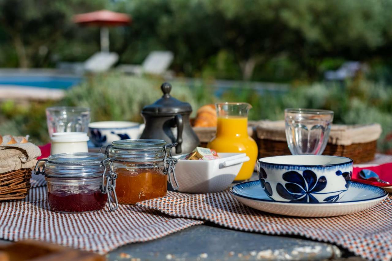 Mas De L'Arrivette Bed and Breakfast Saint-Geniès-de-Comolas Εξωτερικό φωτογραφία
