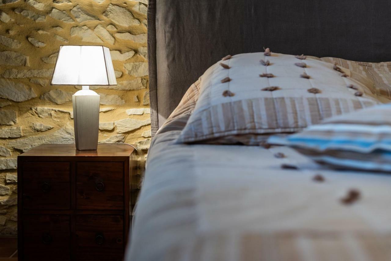 Mas De L'Arrivette Bed and Breakfast Saint-Geniès-de-Comolas Εξωτερικό φωτογραφία
